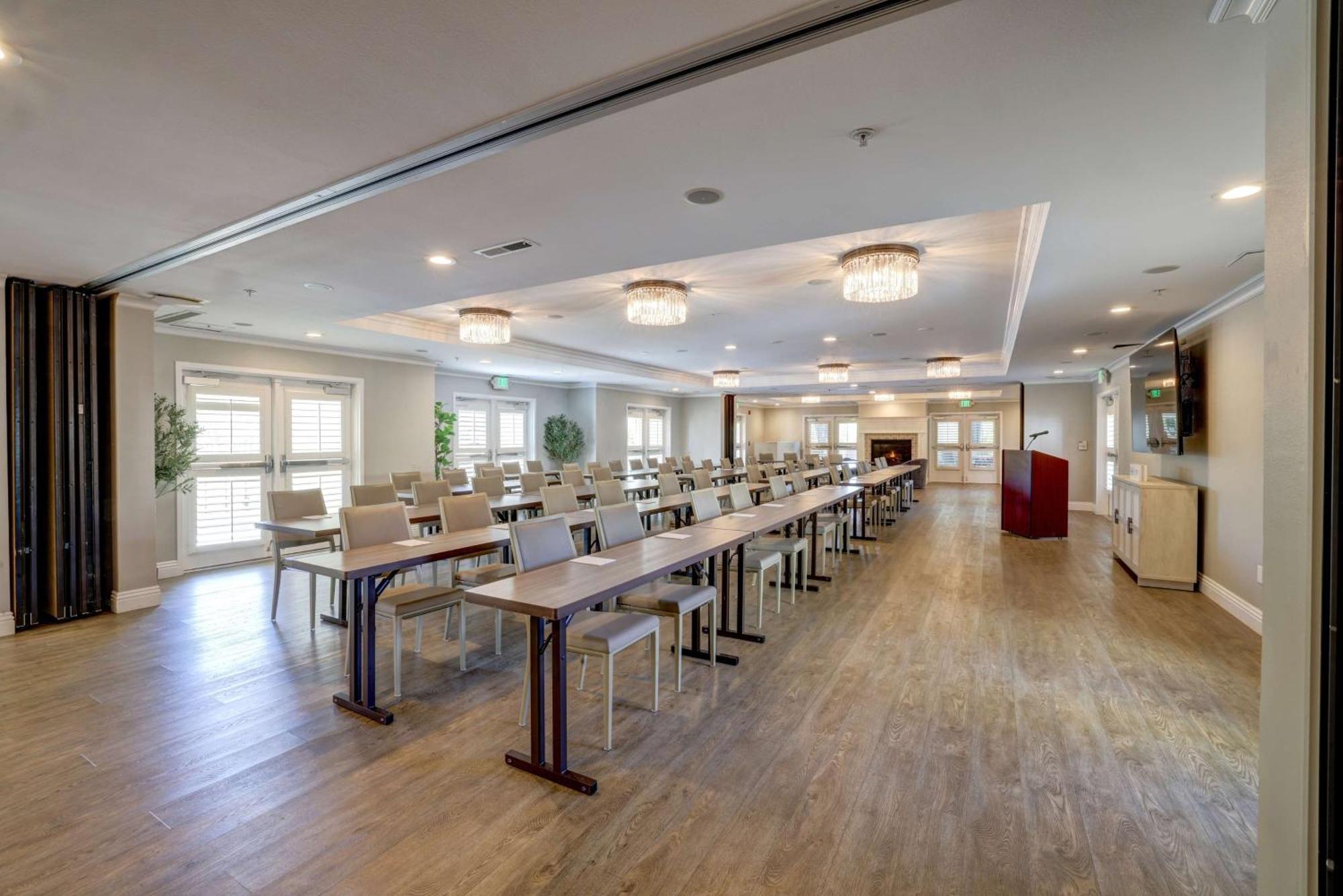 The Lodge At Healdsburg, Tapestry Collection By Hilton Esterno foto
