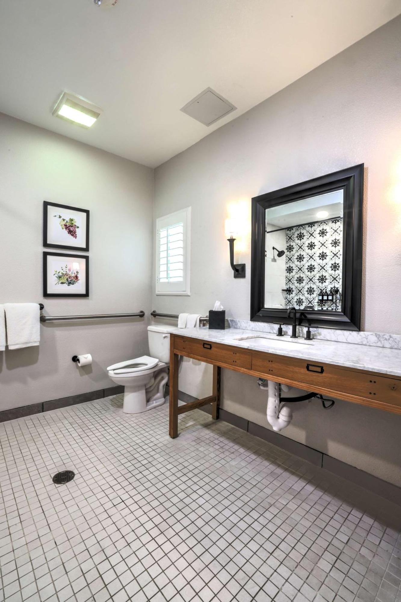 The Lodge At Healdsburg, Tapestry Collection By Hilton Esterno foto